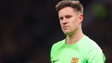 برشلونة يقدم هدية ثمينة إلى حارسه الألماني تير شتيجن