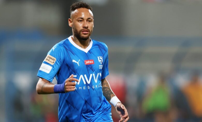 نيمار يوقع لنادي سانتوس ويرحل عن الهلال خلال ساعات